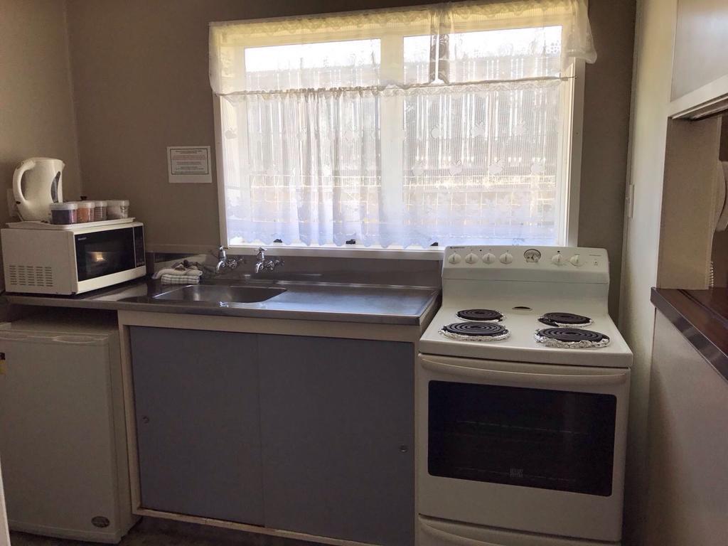 Otorohanga & Waitomo Motels Екстериор снимка