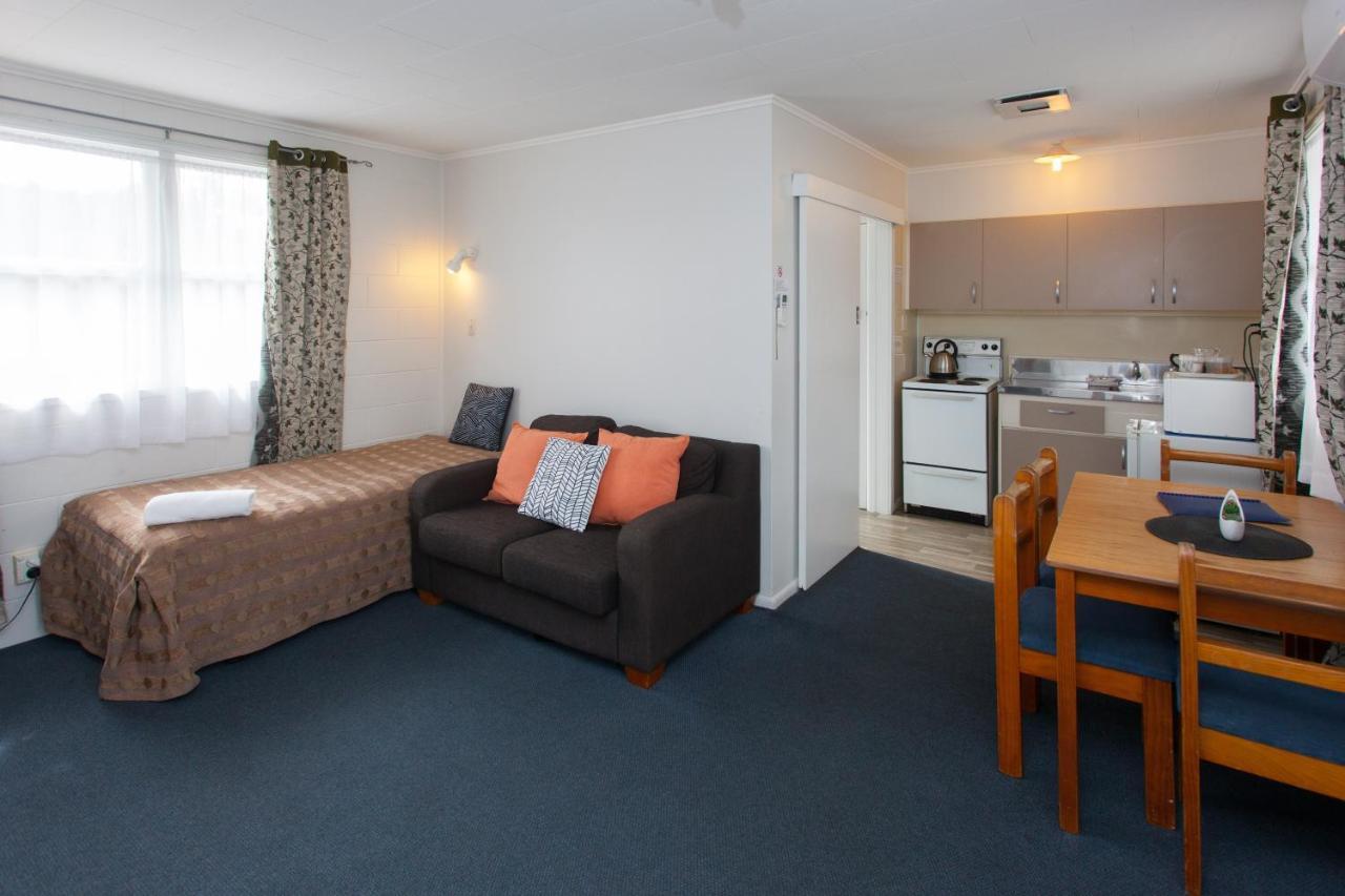 Otorohanga & Waitomo Motels Екстериор снимка
